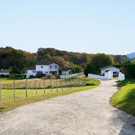 Au Pays Basque Ahetze