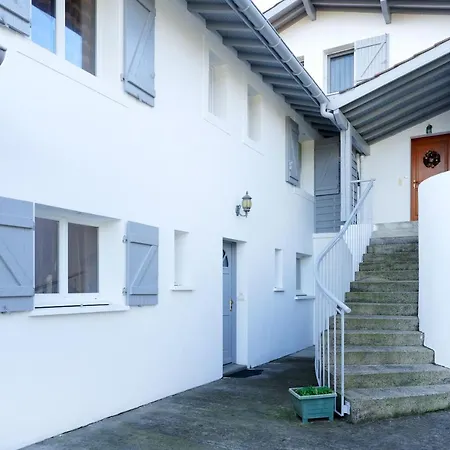 Апартаменты Au Pays Basque Ahetze